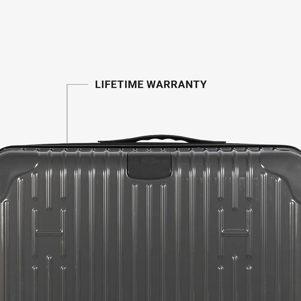 Carry-On Luggage - Image 10