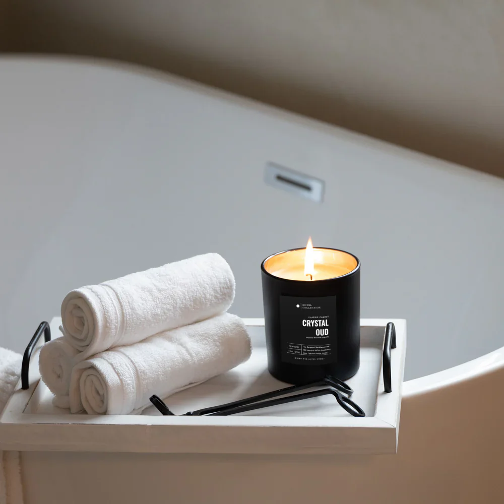 Classic Midnight in Paris Candle - Image 4